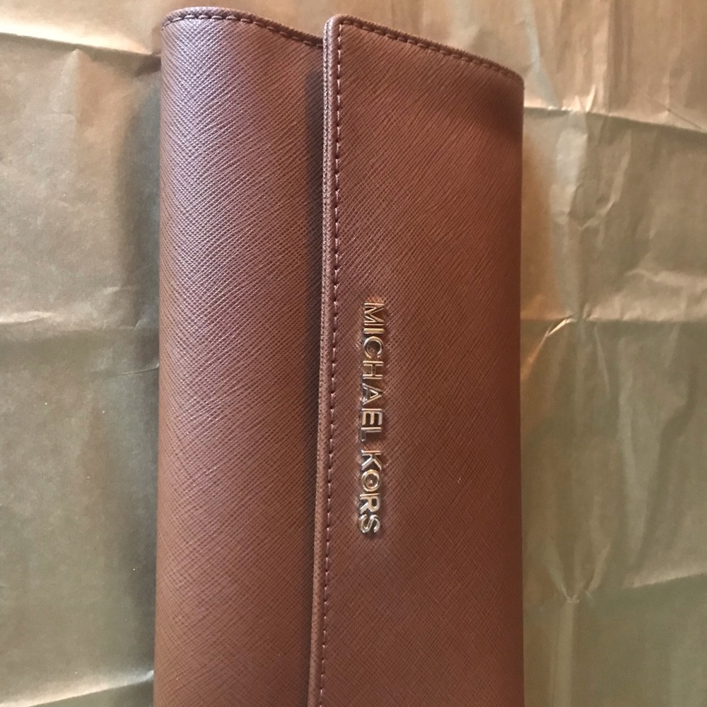 Michael Kors wallet